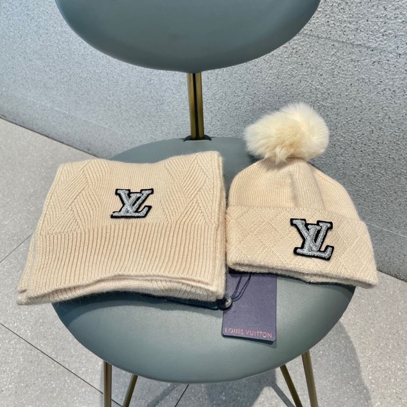 Louis Vuitton Caps Scarfs